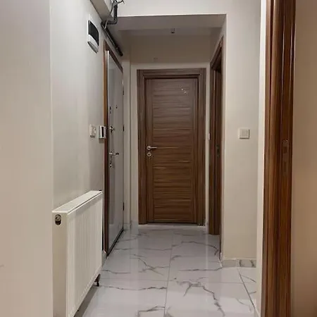 Lägenhet Bright And Cozy, 3-room Istanbul